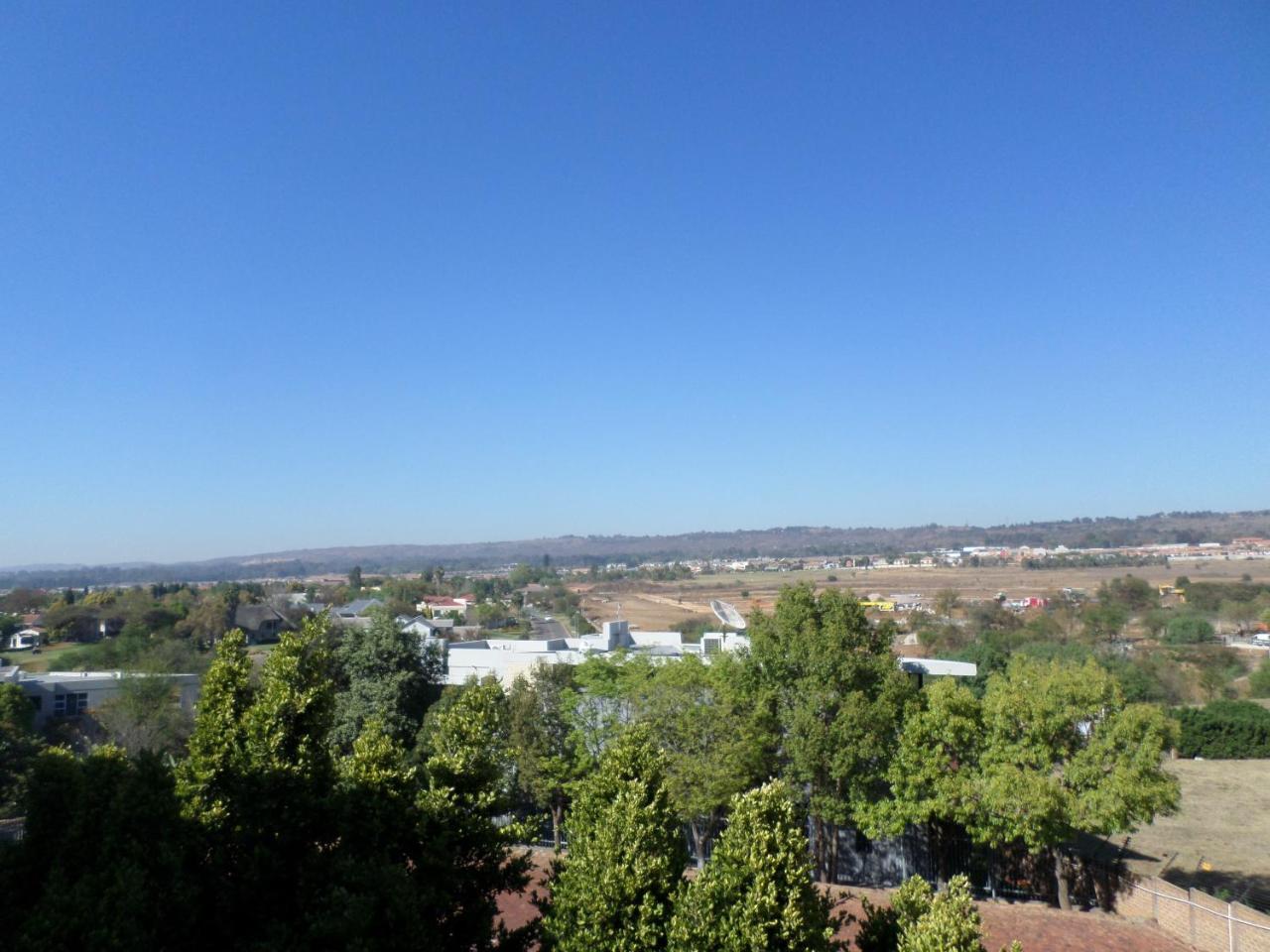 The Links Guest House Pretoria Exterior photo